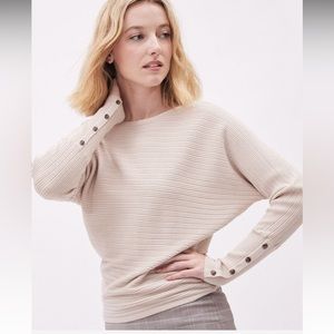 Long-Batwing-Sleeve Classic Sweater With Boat Neckline